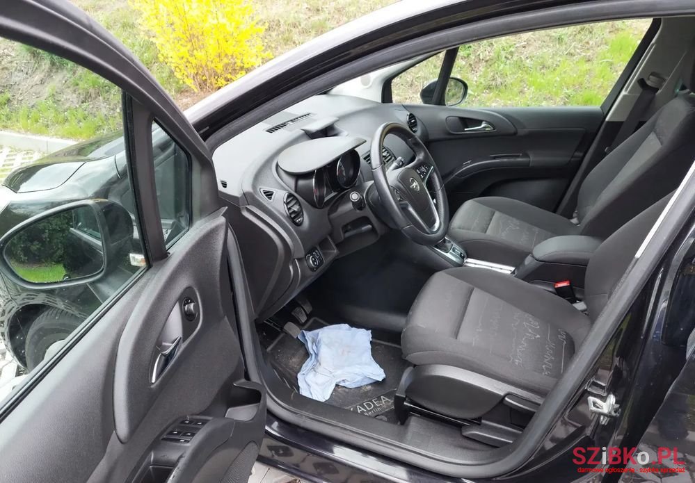 2012' Opel Meriva photo #5