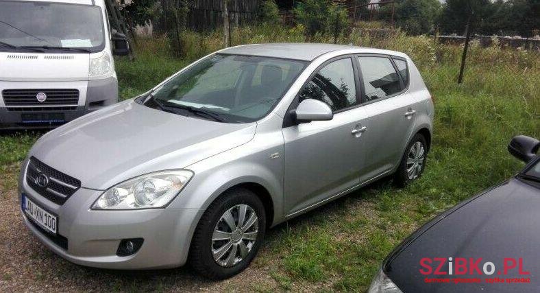 2007' Kia Ceed photo #1