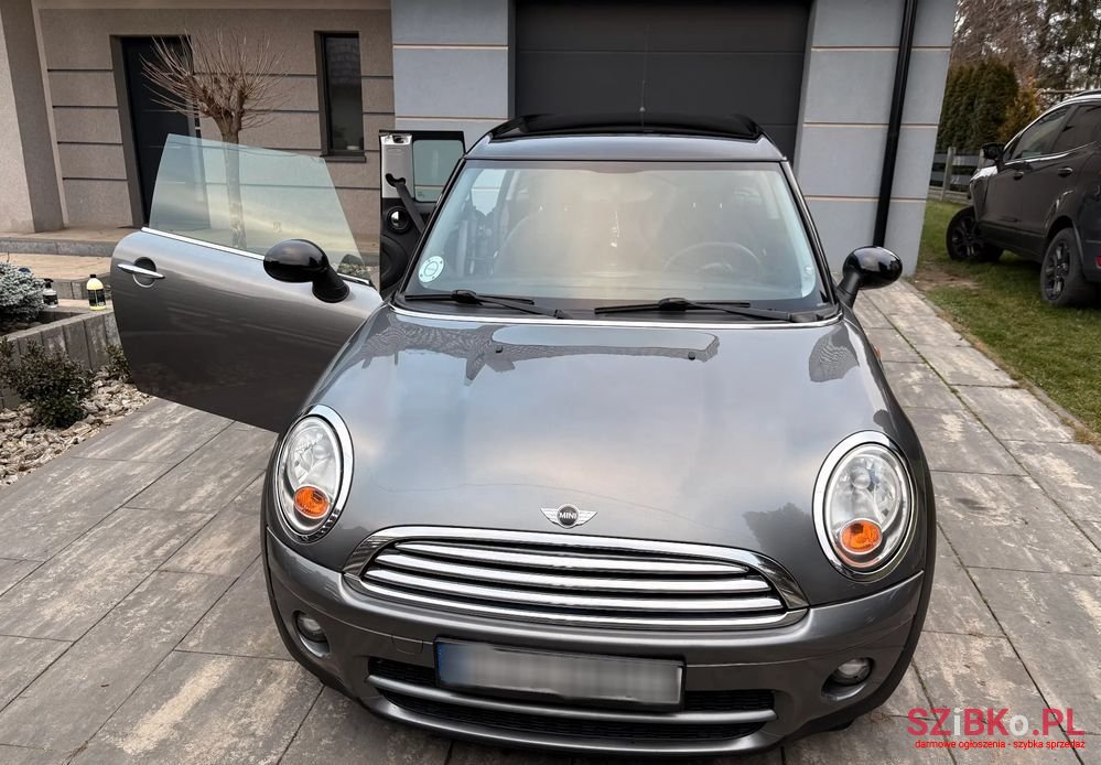 2010' MINI Clubman Cooper D photo #4