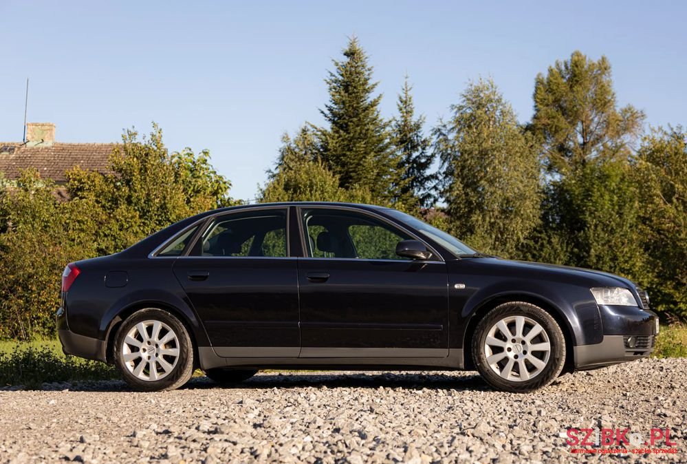 2002' Audi A4 Limousine photo #3