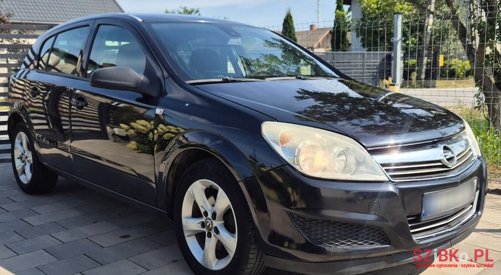 2007' Opel Astra photo #3