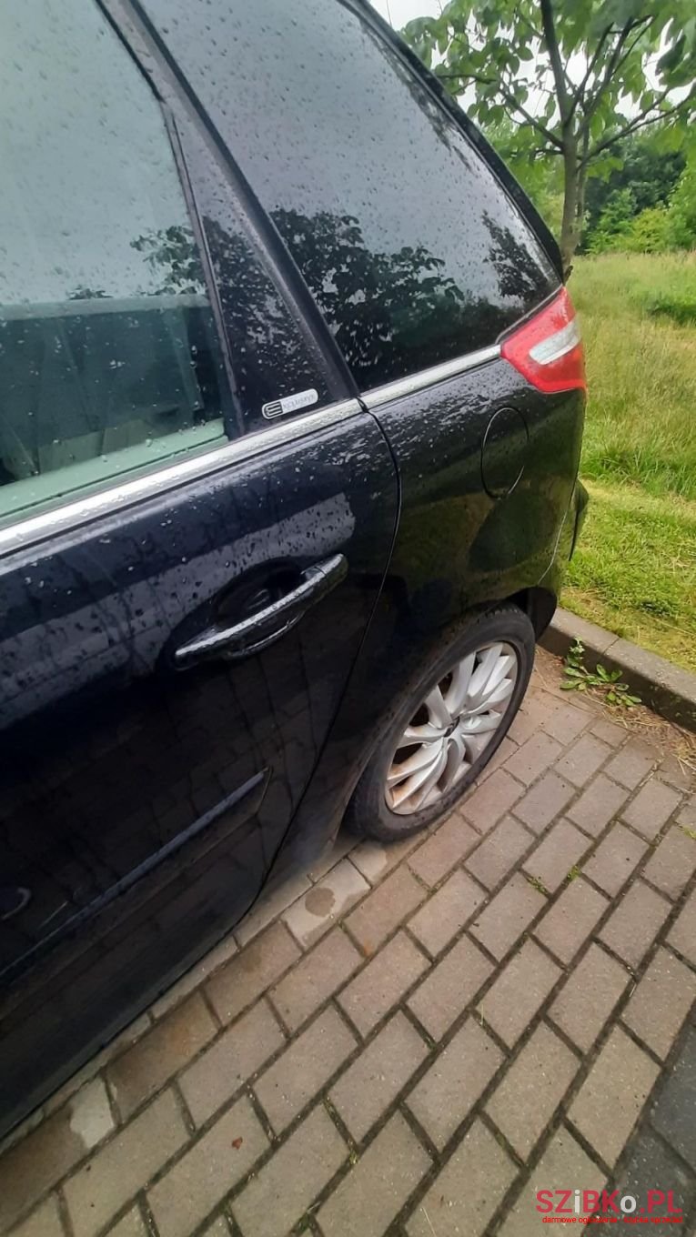 2009' Citroen C4 Picasso photo #5