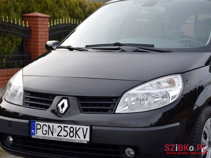 2005' Renault Scenic photo #1