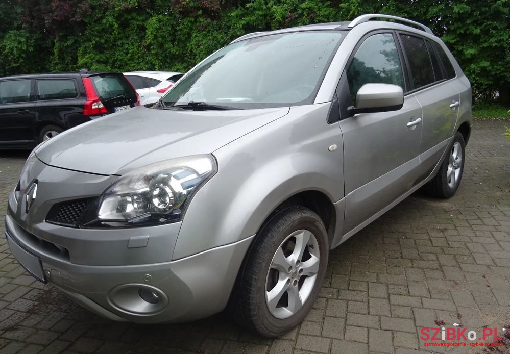 2008' Renault Koleos photo #4