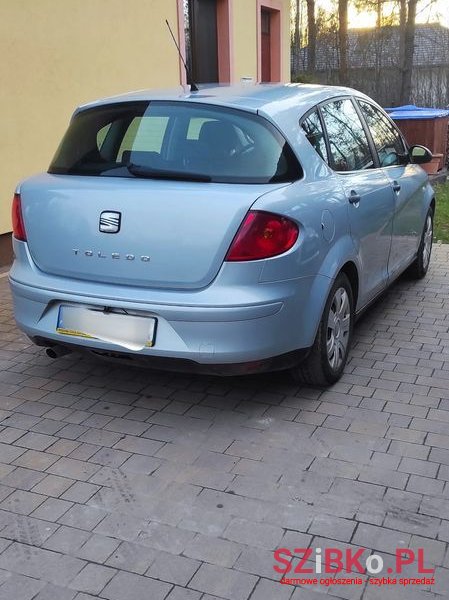 2006' SEAT Toledo photo #2