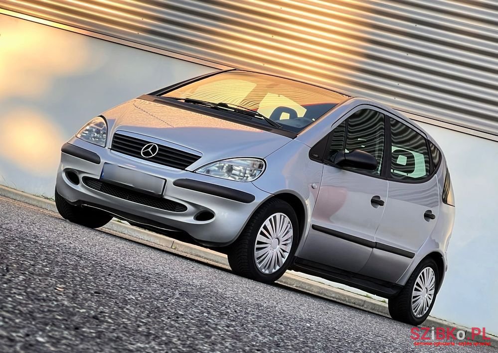 2003' Mercedes-Benz A-Class photo #3