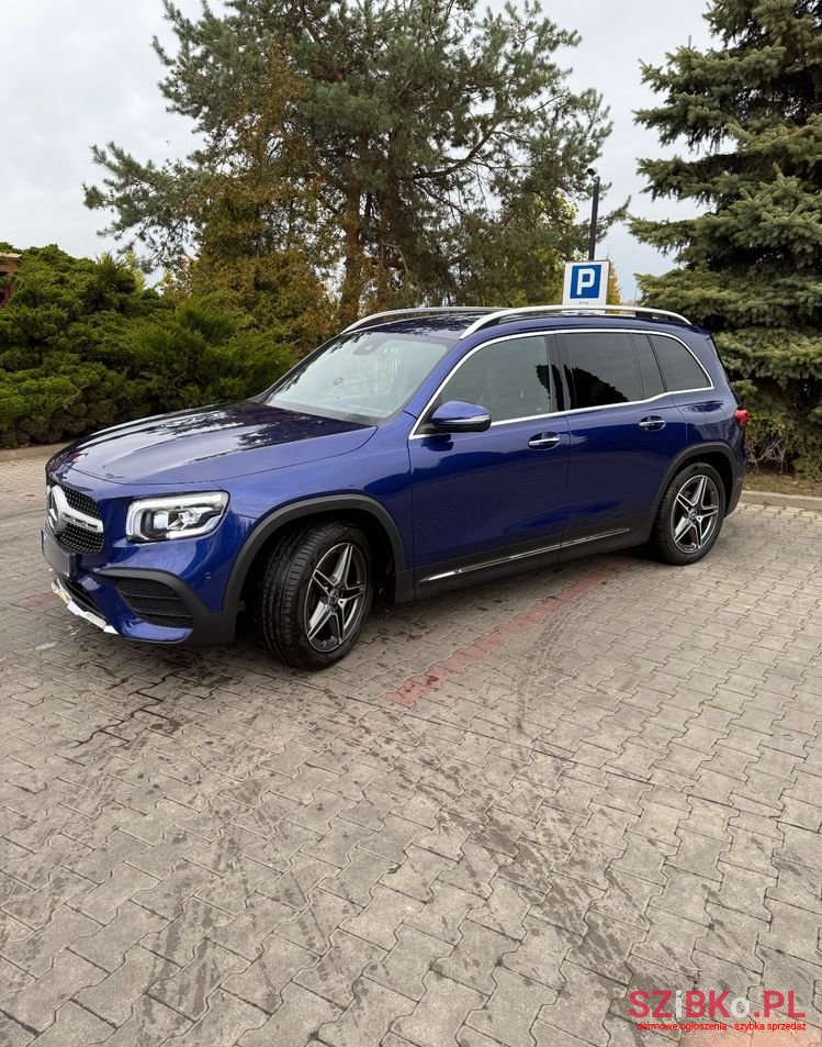2023' Mercedes-Benz GLB photo #4