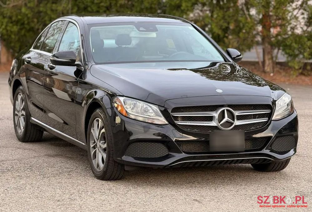 2016' Mercedes-Benz C-Class photo #3