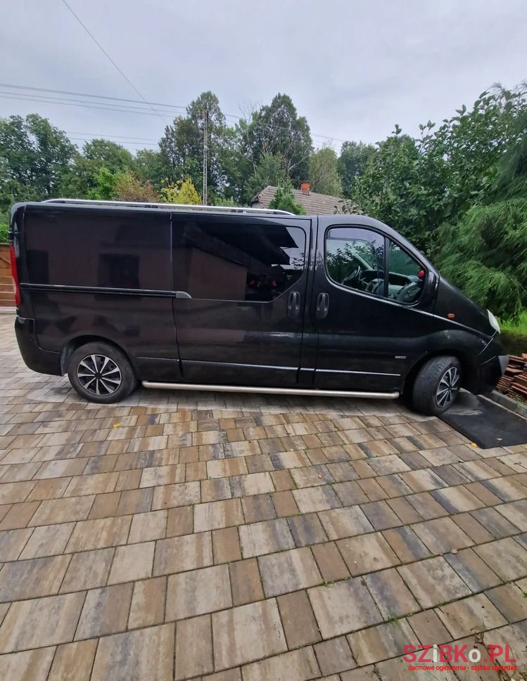 2010' Opel Vivaro 2.5 Cdti L2H1 photo #1