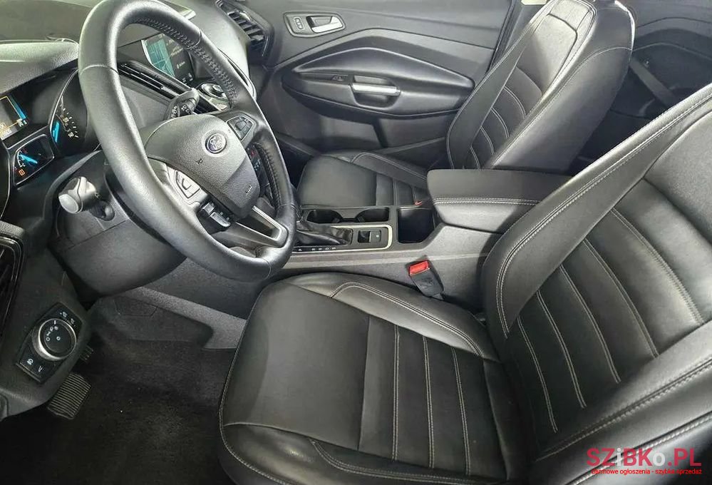 2019' Ford Escape 2.0 Ecoboost Awd Titanium photo #6