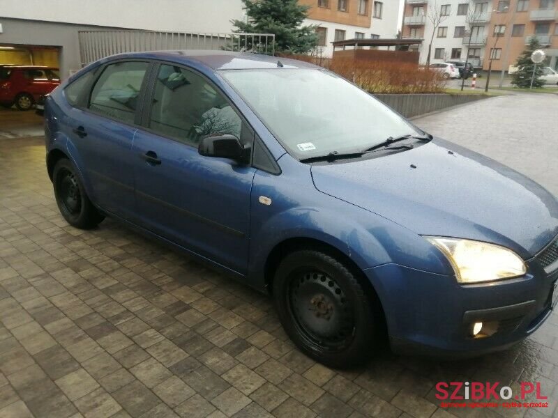 2006' Ford Focus photo #3