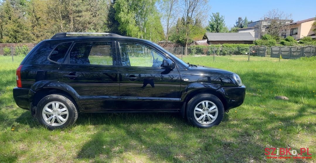 2009' Hyundai Tucson photo #5