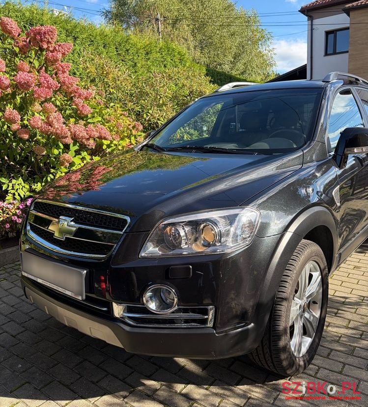 2009' Chevrolet Captiva 2.0 D Lt Sport photo #1