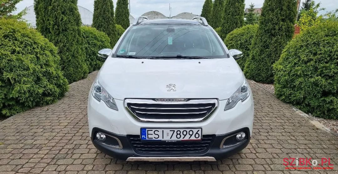 2015' Peugeot 2008 photo #2