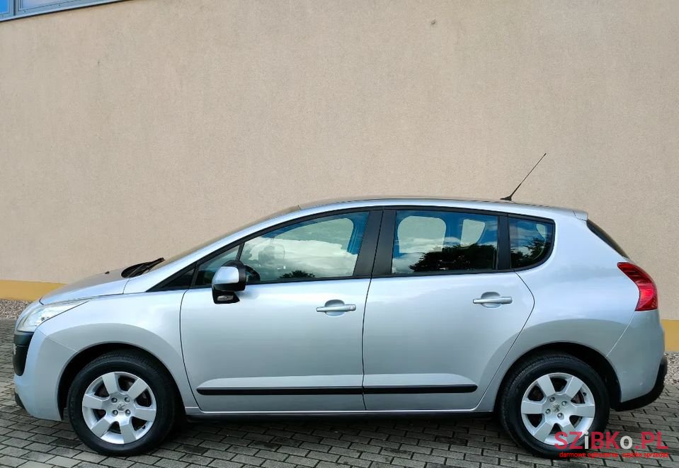 2012' Peugeot 3008 photo #6