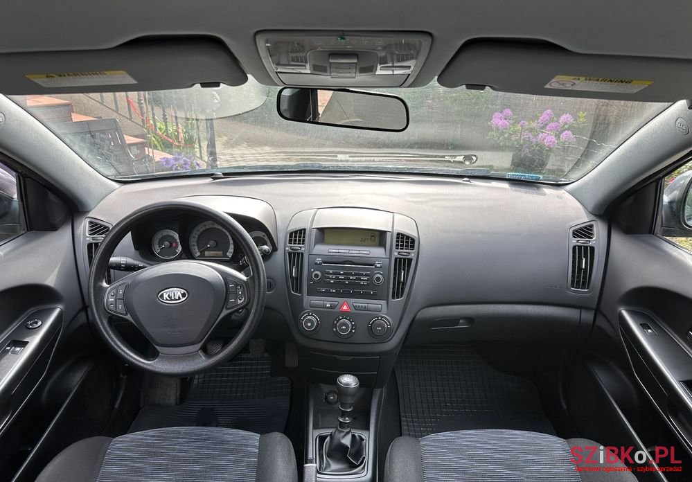 2007' Kia Ceed photo #3