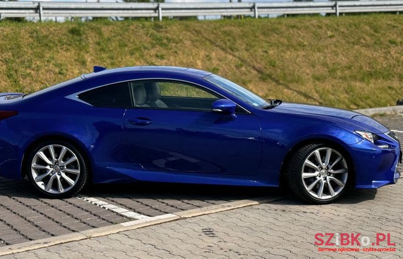 2016' Lexus RC photo #3