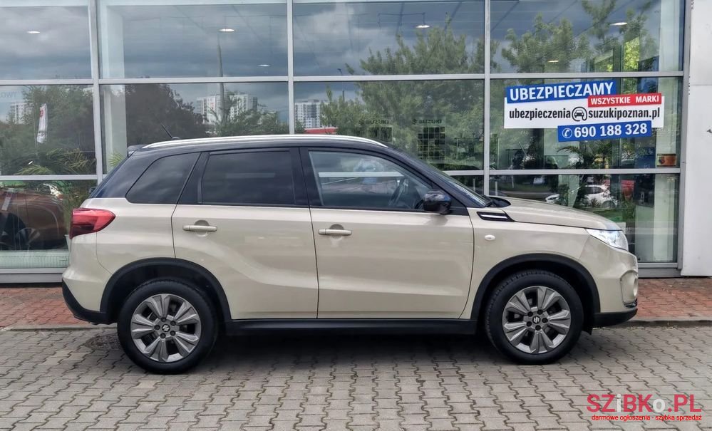 2019' Suzuki Vitara photo #2