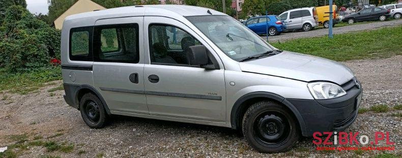 2003' Opel Combo photo #1