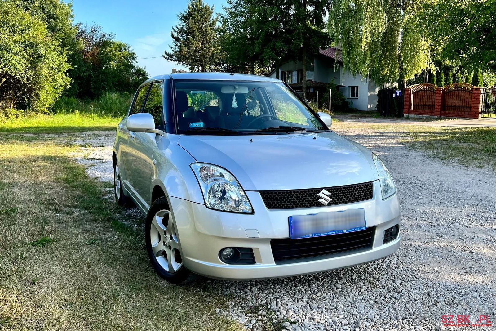 2005' Suzuki Swift photo #1