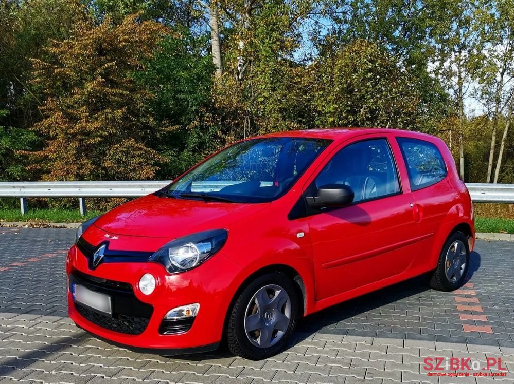 2012' Renault Twingo photo #2