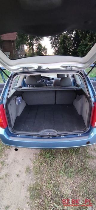 2000' Ford Focus photo #3