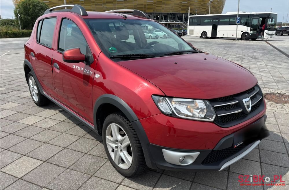 2013' Dacia Sandero Tce 90 Celebration photo #1