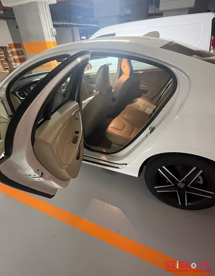 2015' Volvo S60 2.5 T5 Awd photo #6