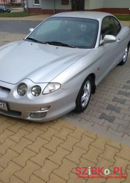 1999' Hyundai Coupe photo #1