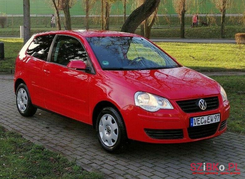 2008' Volkswagen Polo photo #1