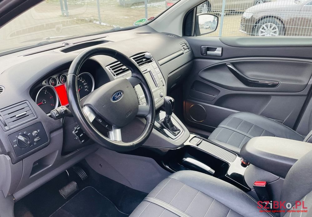 2012' Ford Kuga photo #5