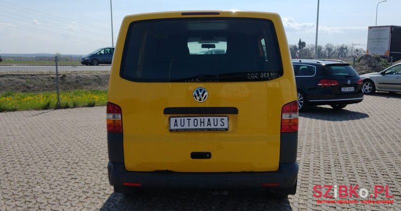 2006' Volkswagen Transporter photo #5