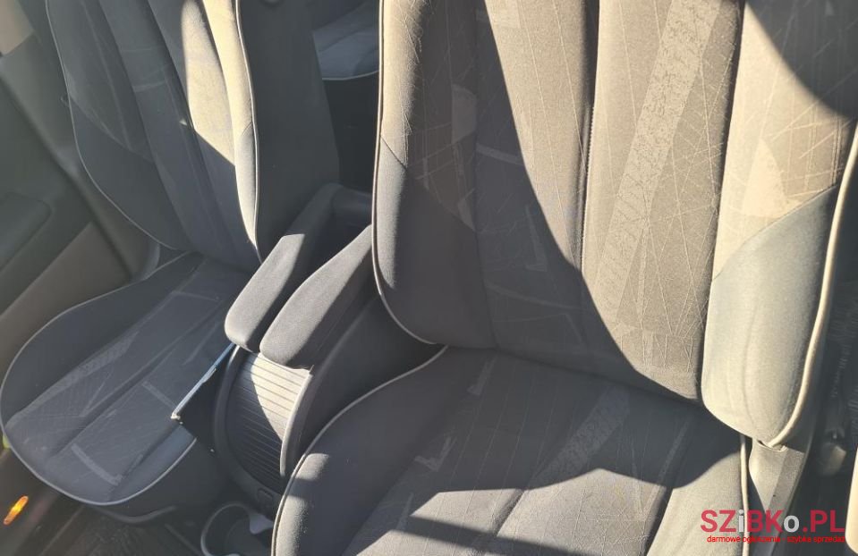 2005' Renault Grand Scenic photo #3