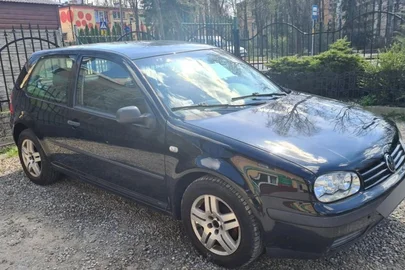 2003' Volkswagen Golf