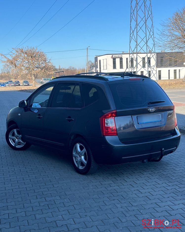 2009' Kia Carens 2.0 Cvvt Lx photo #4