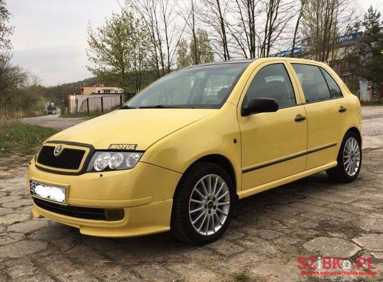 2001' Skoda Fabia photo #2