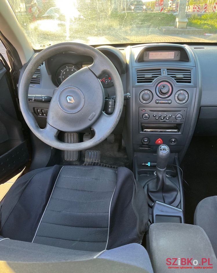 2006' Renault Megane photo #6