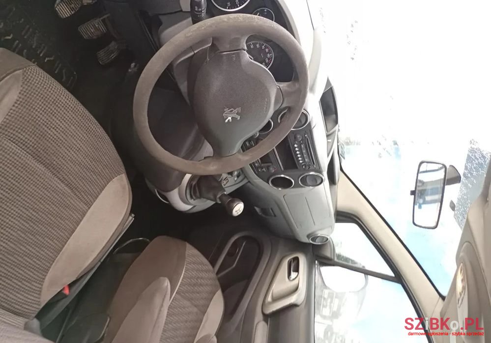 2010' Peugeot Partner 1.6 Hdi Vtc photo #4