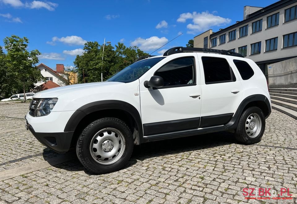 2015' Dacia Duster photo #4