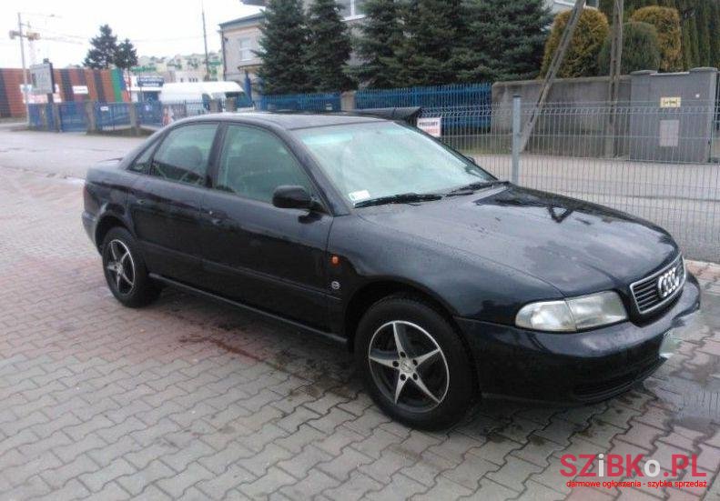 1995' Audi A4 photo #2