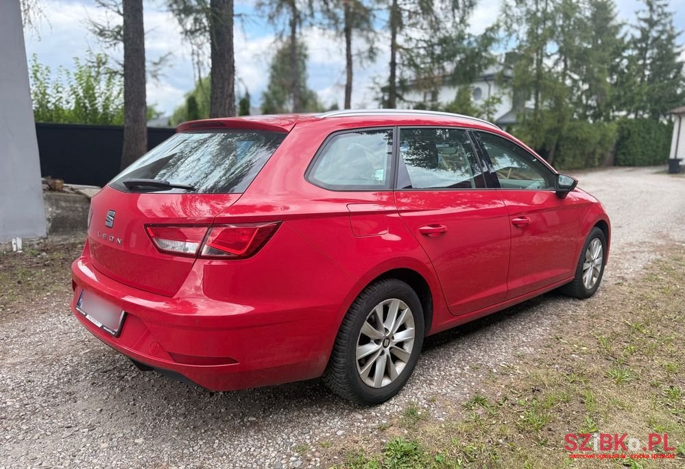 2019' SEAT Leon photo #2