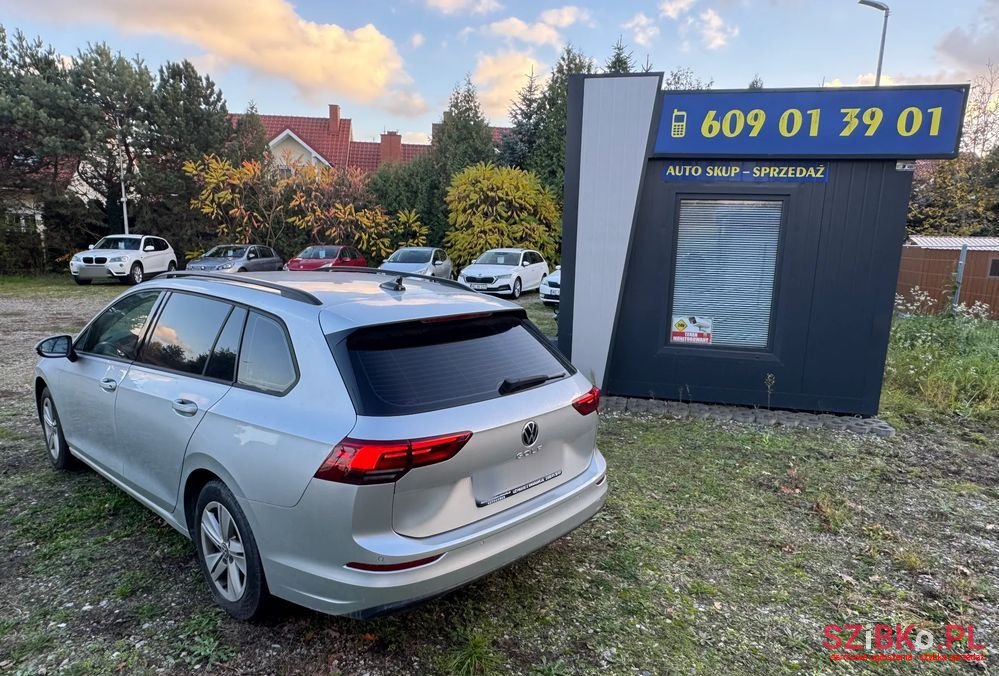 2023' Volkswagen Golf 1.5 Tsi Evo Life photo #3
