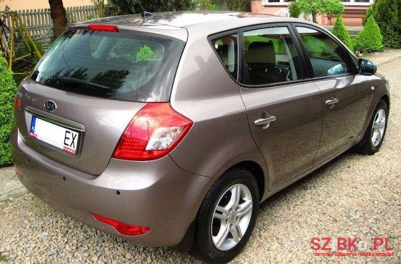 2004' Kia Ceed photo #3