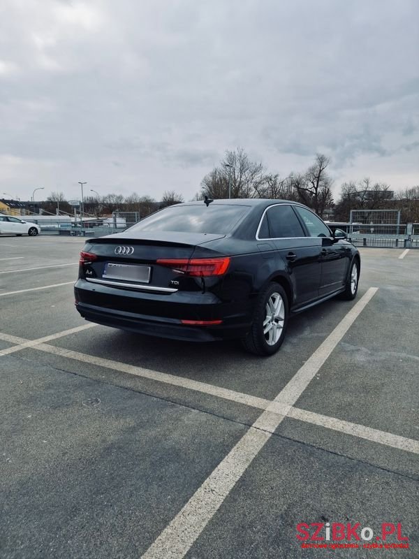 2016' Audi A4 photo #5