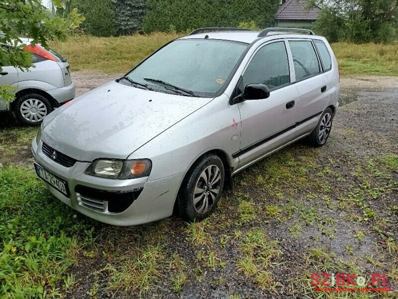 2004' Mitsubishi Space Star photo #1