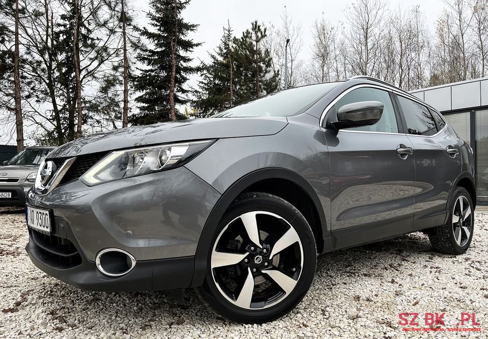 2015' Nissan Qashqai photo #2