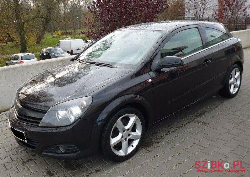 2007' Opel Astra photo #1