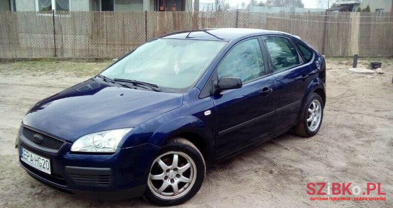 2005' Ford Focus photo #1