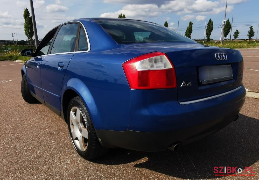 2002' Audi A4 2.4 photo #3