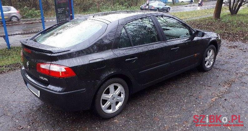 2003' Renault Laguna photo #2